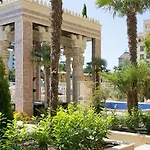 Argisht Partez Self Catering 골든샌드