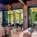 Argisht Partez Self Catering גולדן סנדס