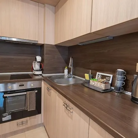 Golden Sands Luxury Beachside Self-Catering Apartment With Pool Access