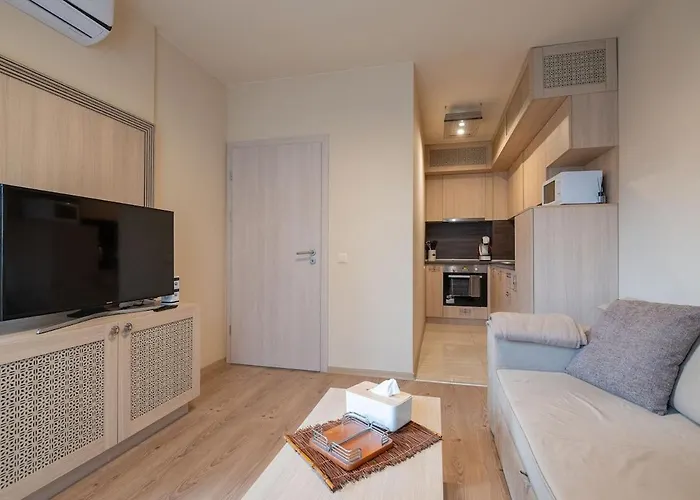 Calm & Fully Equipped Argisht Partez ヴァルナ