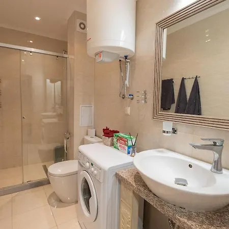 Calm & Fully Equipped Argisht Partez Apartament Warna